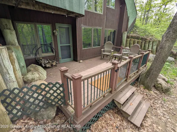 2889 W Sunset Dr, Roscommon MI