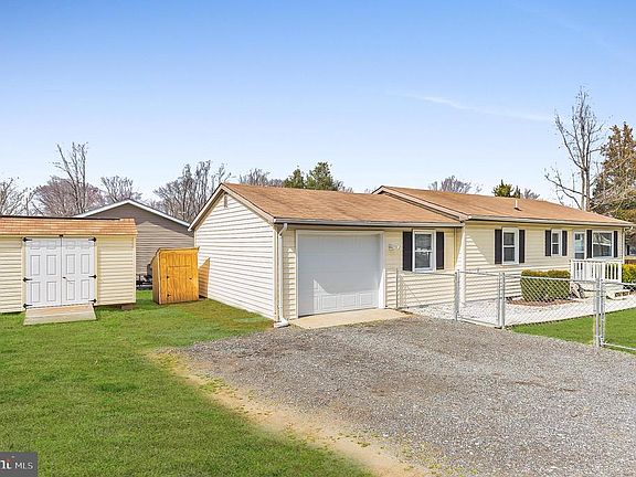 2nd image of 26311 Riverview Dr