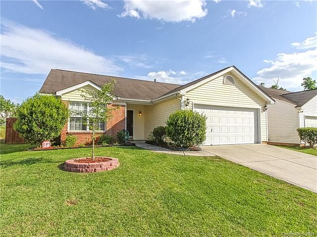 1st image of 8615 Silver Falls Way