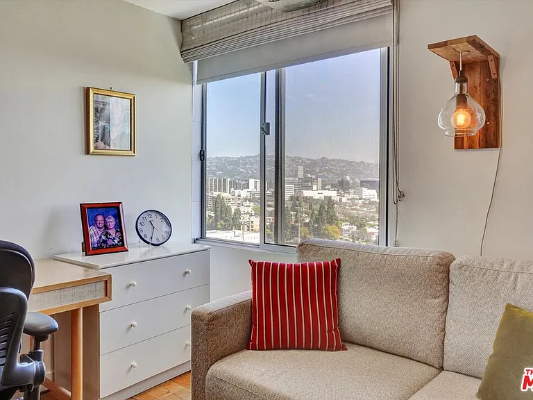2160 Century Park E #1406 — Photo 35