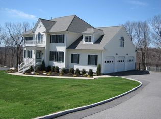 45 Majestic Rdg, Carmel, NY 10512