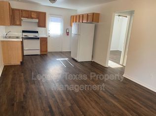 701 Miracle Ln APT B, Cleburne, TX 76033