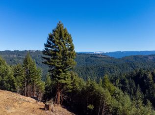 6800 Greenwood Heights Dr, Kneeland, CA 95549