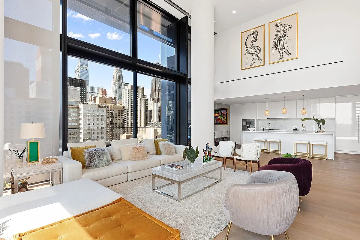 695 1st Ave #28E photo 1