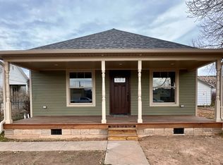 534 Big Horn St, Thermopolis, WY 82443