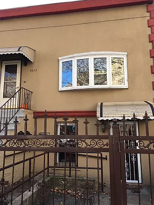 Rented by Peter Meskouris LREB | media 4