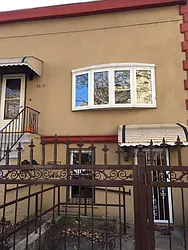 Rented by Peter Meskouris LREB