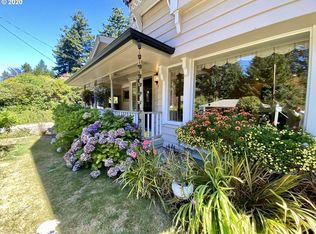 1246 N 14th St, Coos Bay, OR