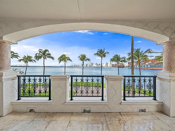 2nd image of 5325 Fisher Island Dr #5325