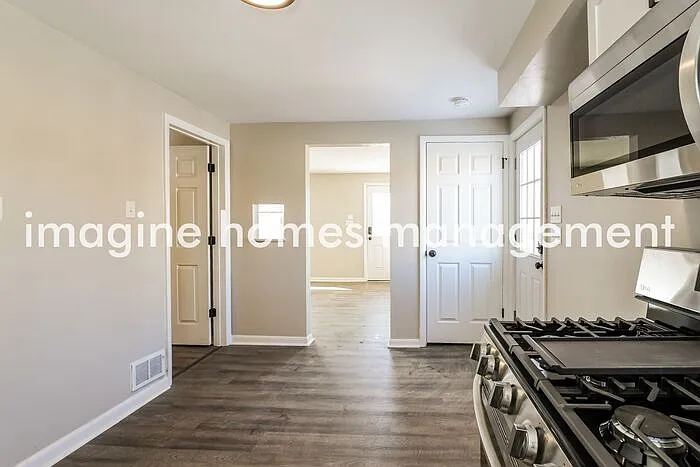 14339 Terrace Dr — Photo 3