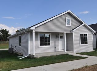 1003 Willow Dr, Manning, IA 51455