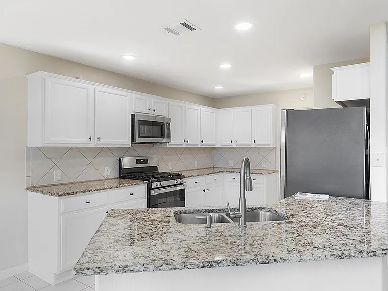 3928 Bonnie Ln — Photo 14
