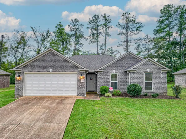 89 Little Brook Ln, Jackson, TN 38305