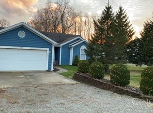 380 Grant St, Harveysburg, OH 45032