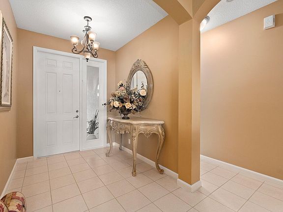 3rd image of 166 NW Willow Grove Avenue