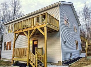 6 Furlong Rd, Raymond, ME 04071