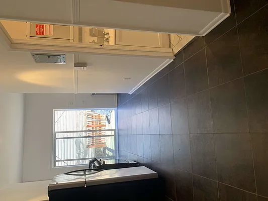 Rented by Flatiron Real Estate Advisors LLC | media 22