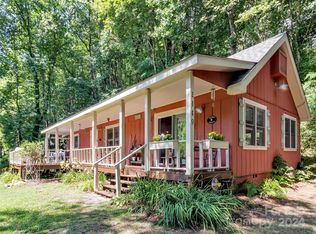 1149 Oxner Cove Rd, Waynesville, NC 28786