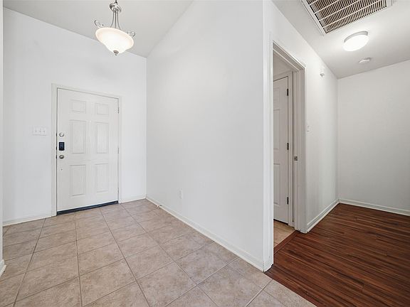 5th image of 5623 Fair Hill Dr