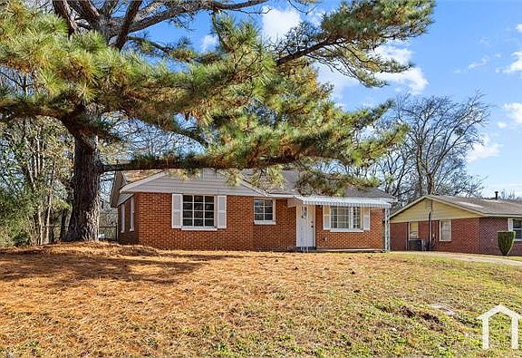 4th image of 1441 Creel St