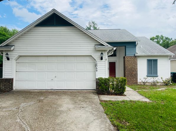 10569 Glassborough Dr