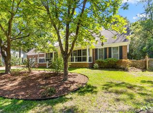 2082 Loganberry Dr, Fayetteville, NC 28304