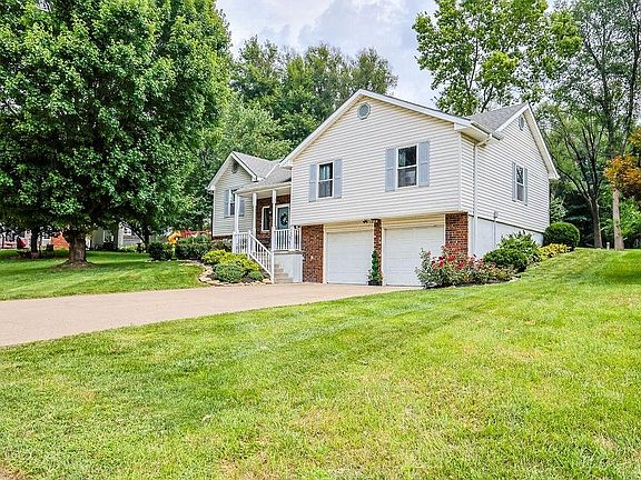 3rd image of 3603 N 36th Street Ct