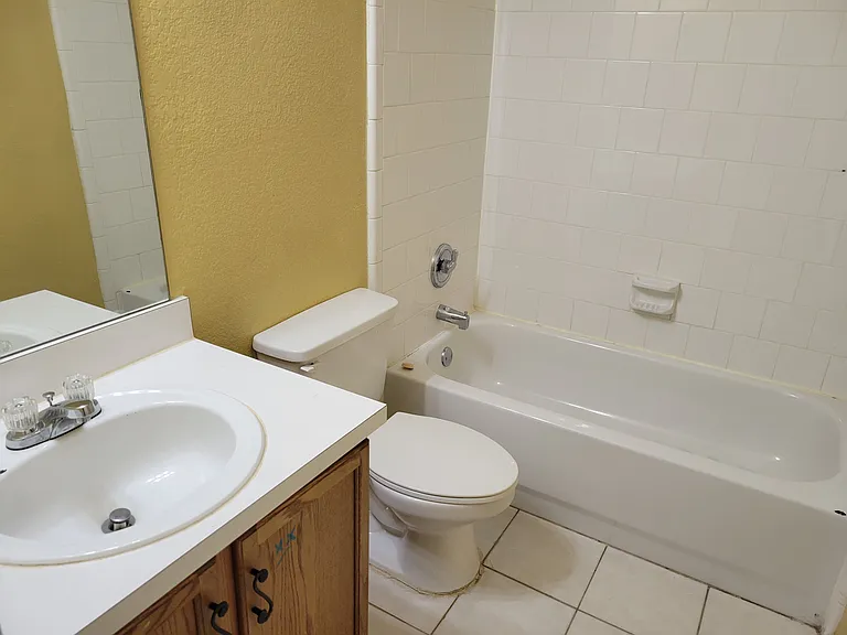 223 Baylor Dr — Photo 14