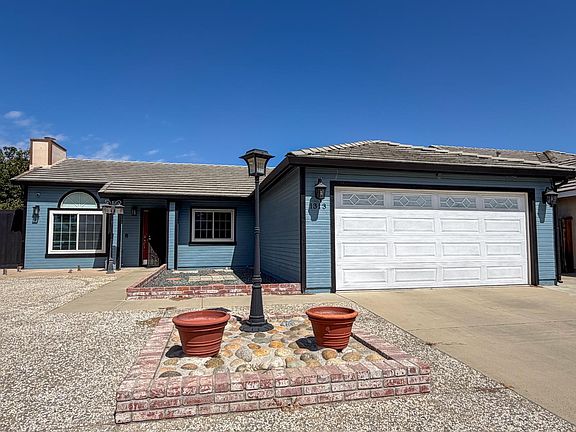 3rd image of 1313 Fannell Dr