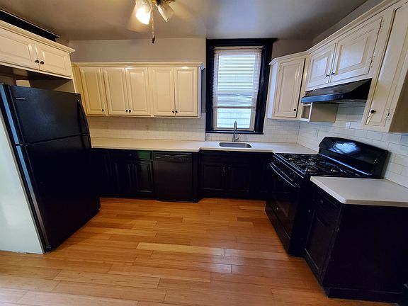 3rd image of 18 Dana Ave Floor 1