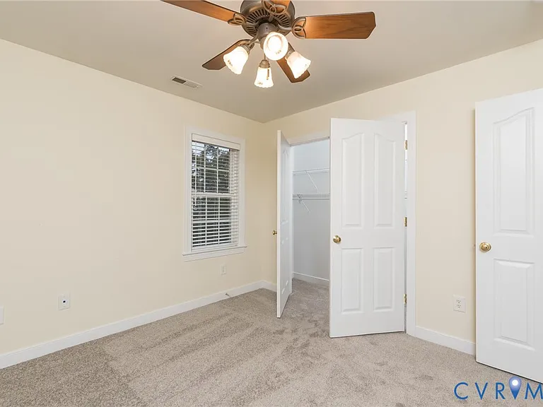 11412 Pinedale Dr — Photo 37