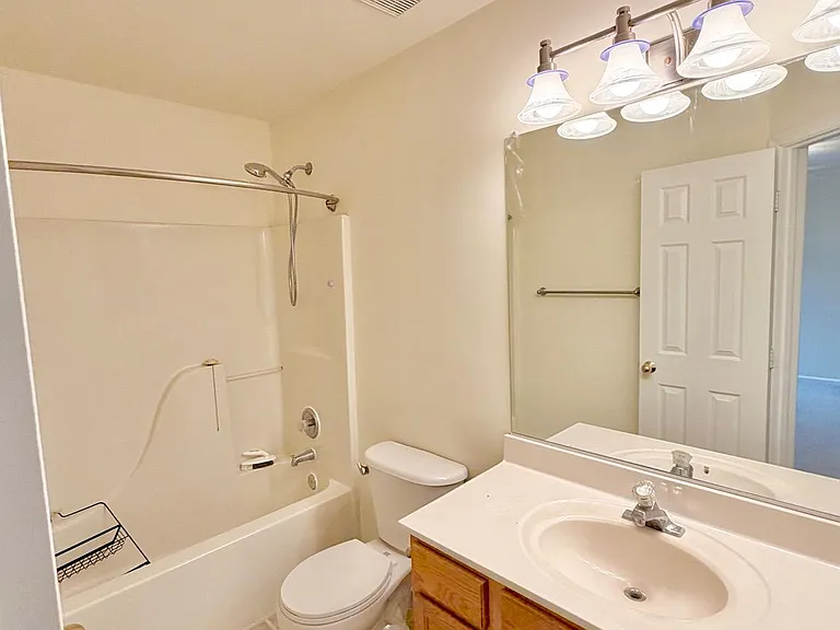 17357 Sligo Loop — Photo 9