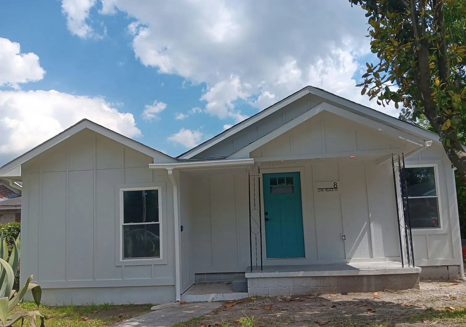 8 Leon Village Drive — Photo 1
