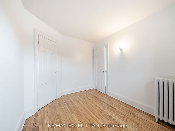 4th image of 12 Kingston Rd #65