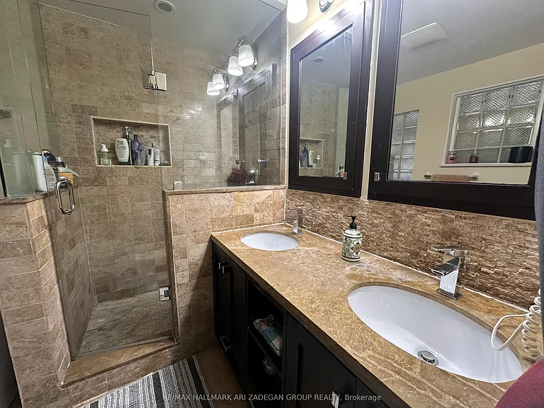 290 Gretel Dr — Photo 17