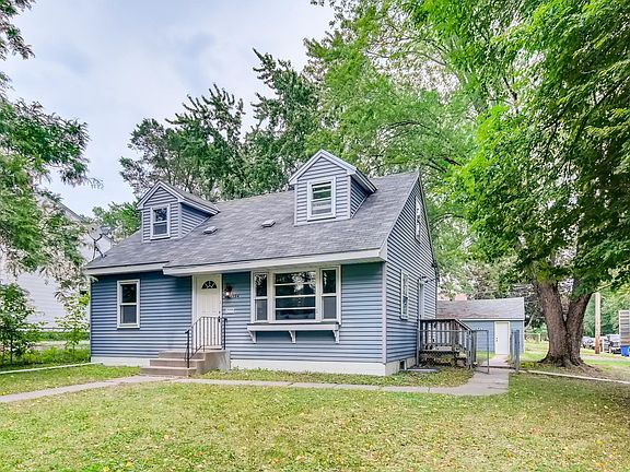 5th image of 1594 Park St