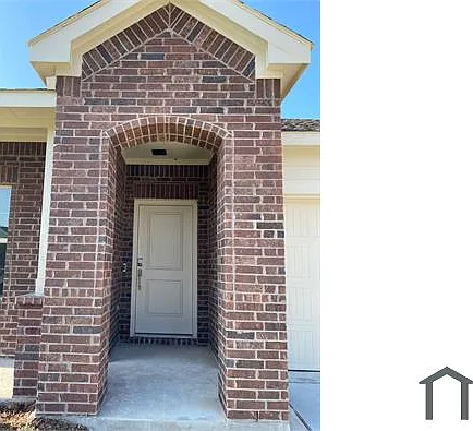 1308 Rousseau Dr — Photo 2