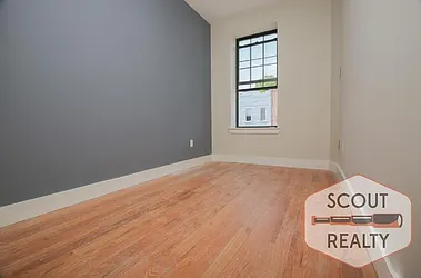 Rented by SCOUTBK.COM