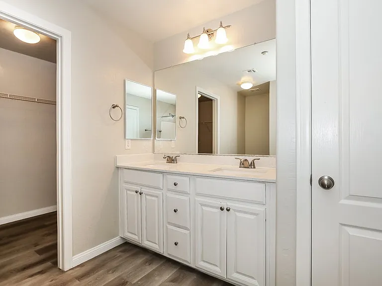 6204 Joaquin Hills Ct — Photo 12