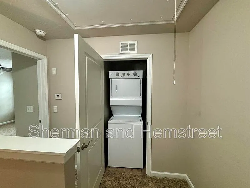 2 bed, 2.5 bath, 1163 sqft, $1,455 — Photo 4