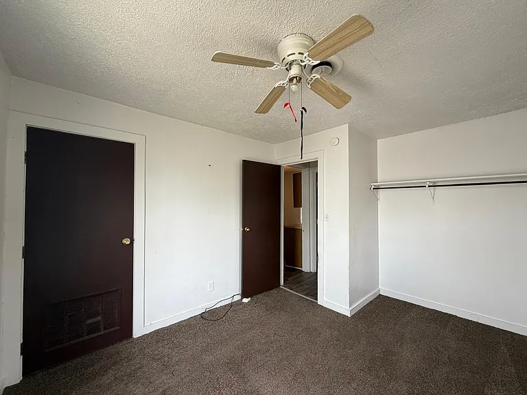 1114 Vine St — Photo 6
