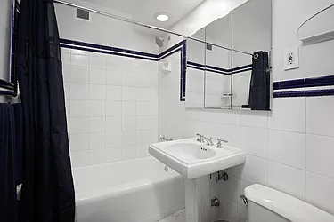 Sold by Taylor Made Brokerage, Inc