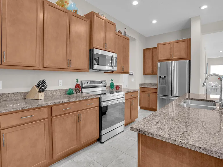 15866 Orchard Dr — Photo 36