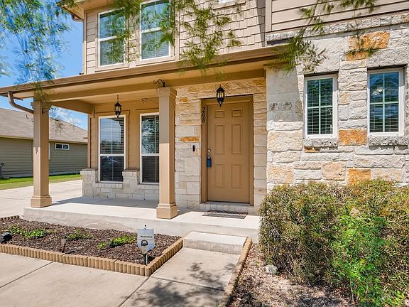3rd image of 208 McCoy Ln