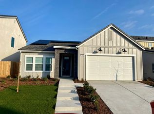 709 Fir St W, Madera, CA 93636