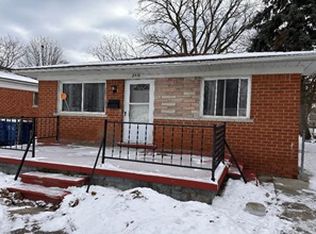 2416 Capitol Ave, Warren, MI 48091