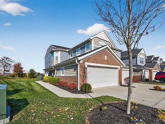 2nd image of 4418 Fairway Ln