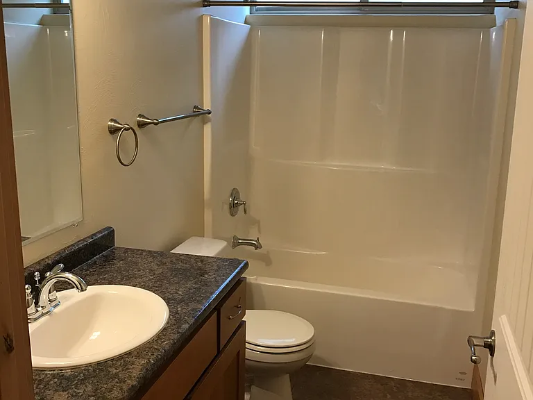 822 Sonoma Dr — Photo 6