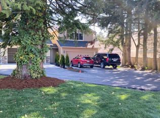 14317 Beverly Park Rd UNIT B, Edmonds, WA 98026