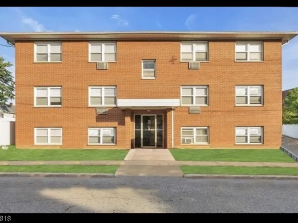 100 Luttgen Pl A3 #3, Linden City, NJ 07036